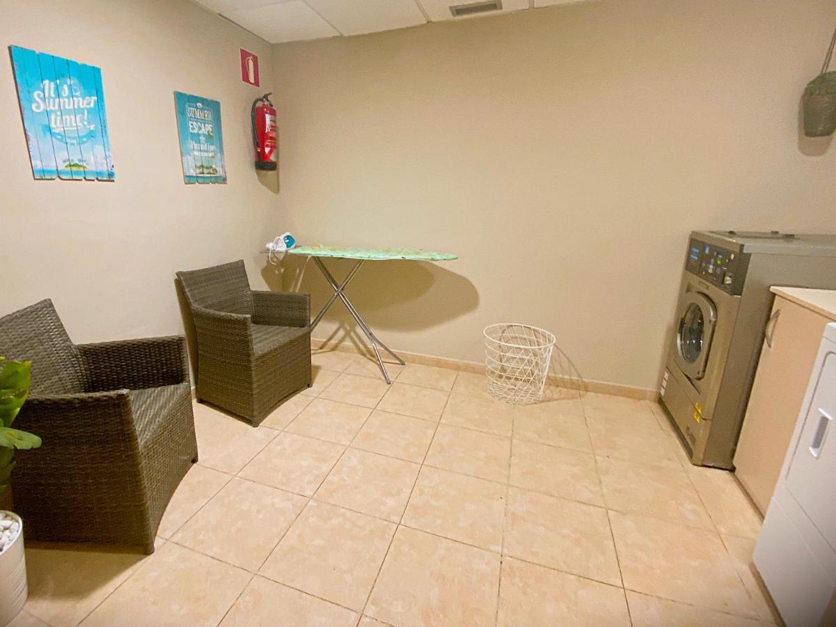 Aparthotel Sunclub Salou Bagian luar foto