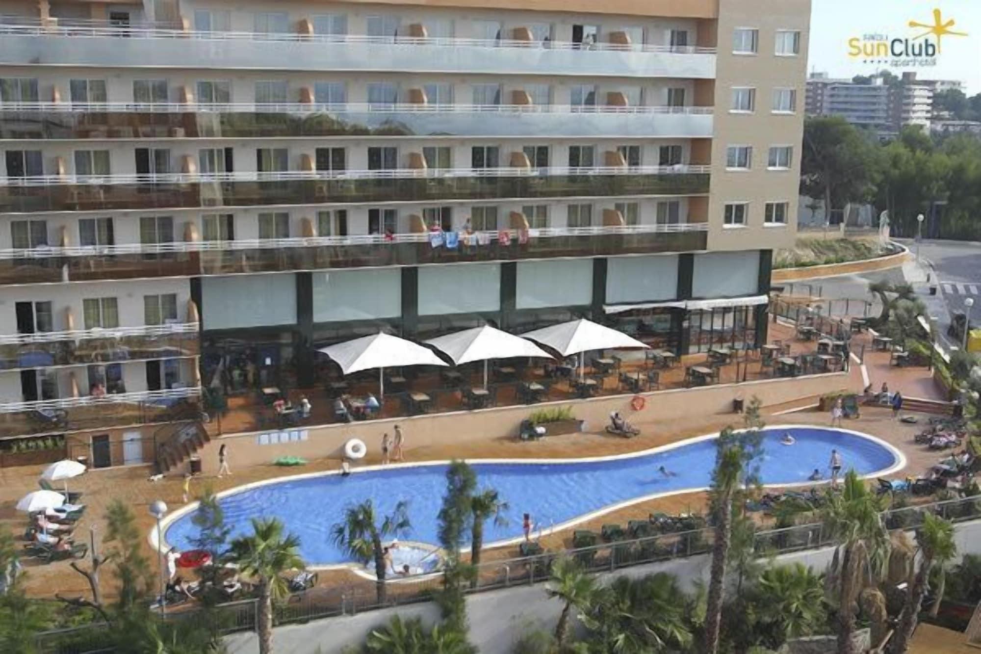 Aparthotel Sunclub Salou Bagian luar foto