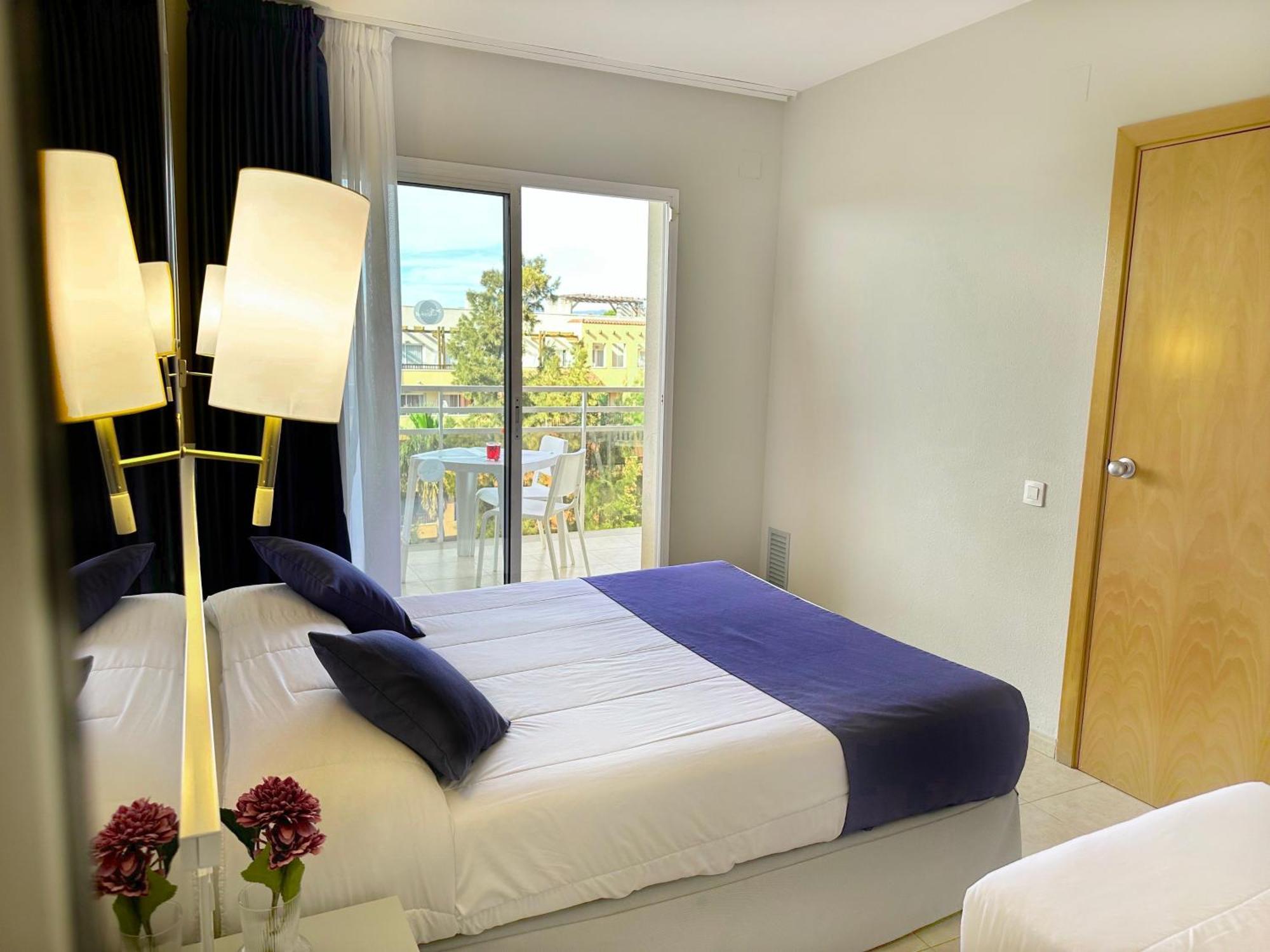 Aparthotel Sunclub Salou Bagian luar foto