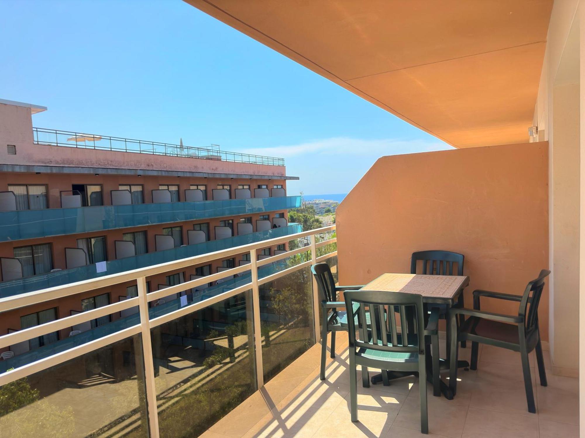 Aparthotel Sunclub Salou Bagian luar foto