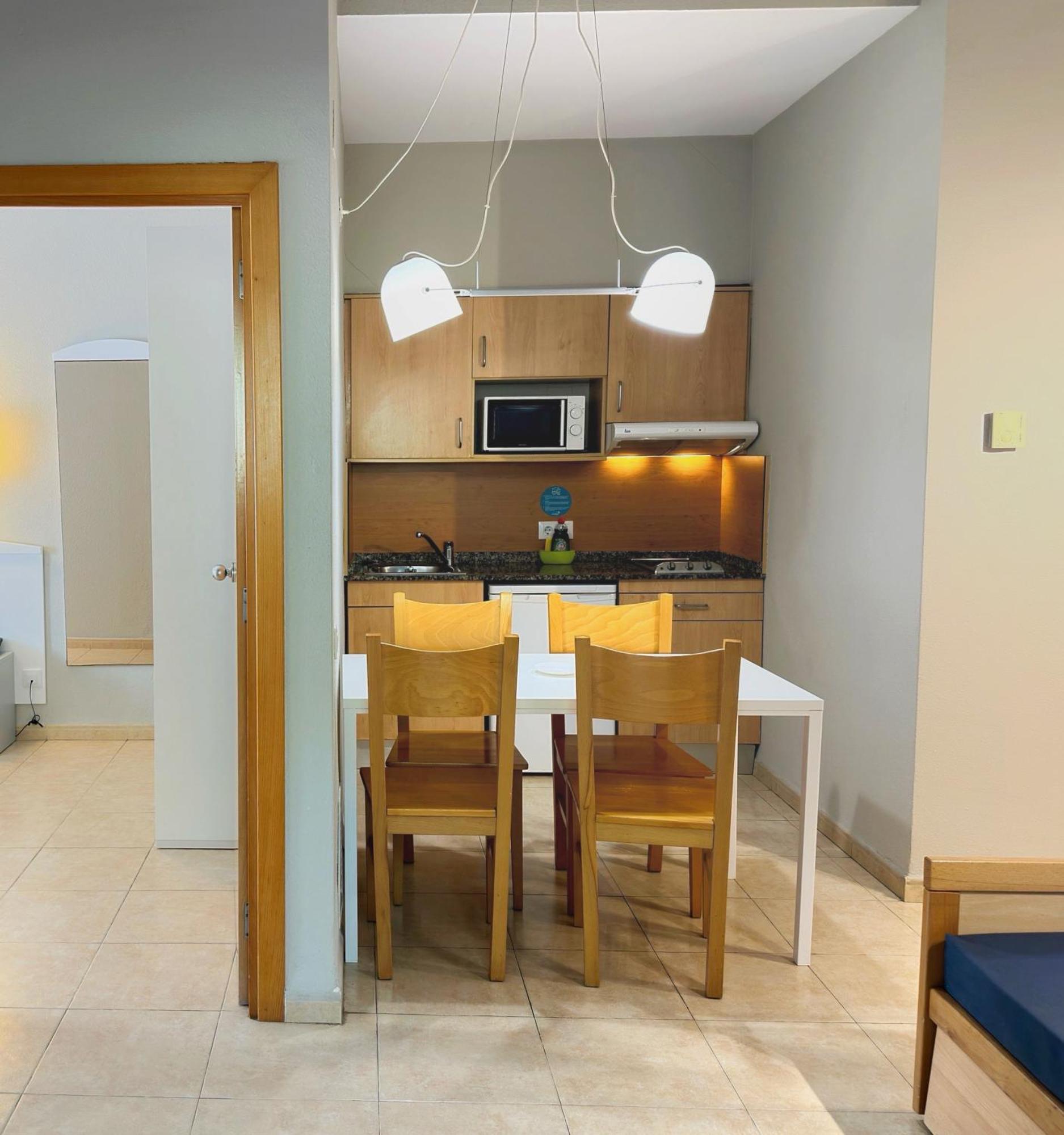 Aparthotel Sunclub Salou Bagian luar foto