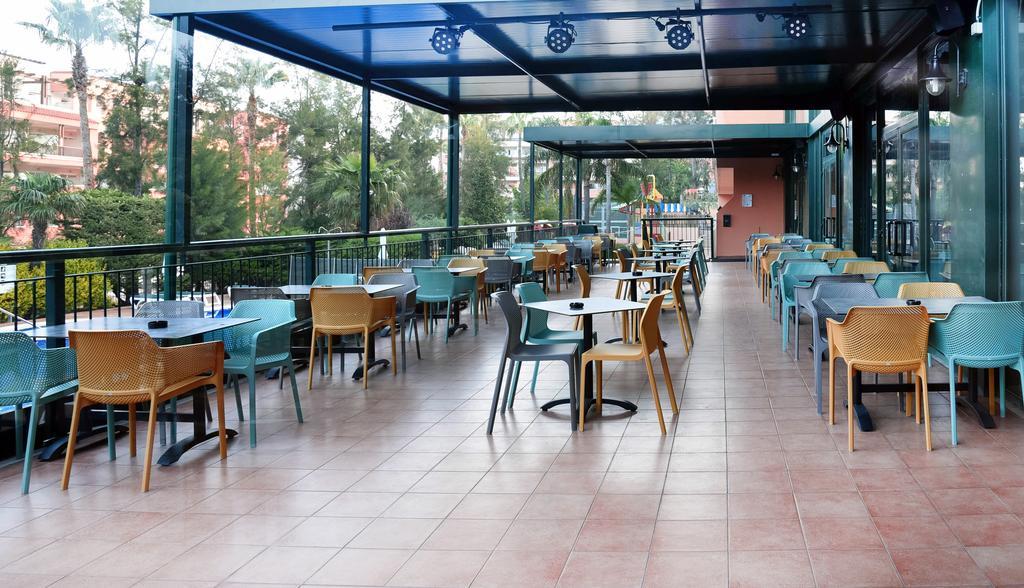 Aparthotel Sunclub Salou Bagian luar foto